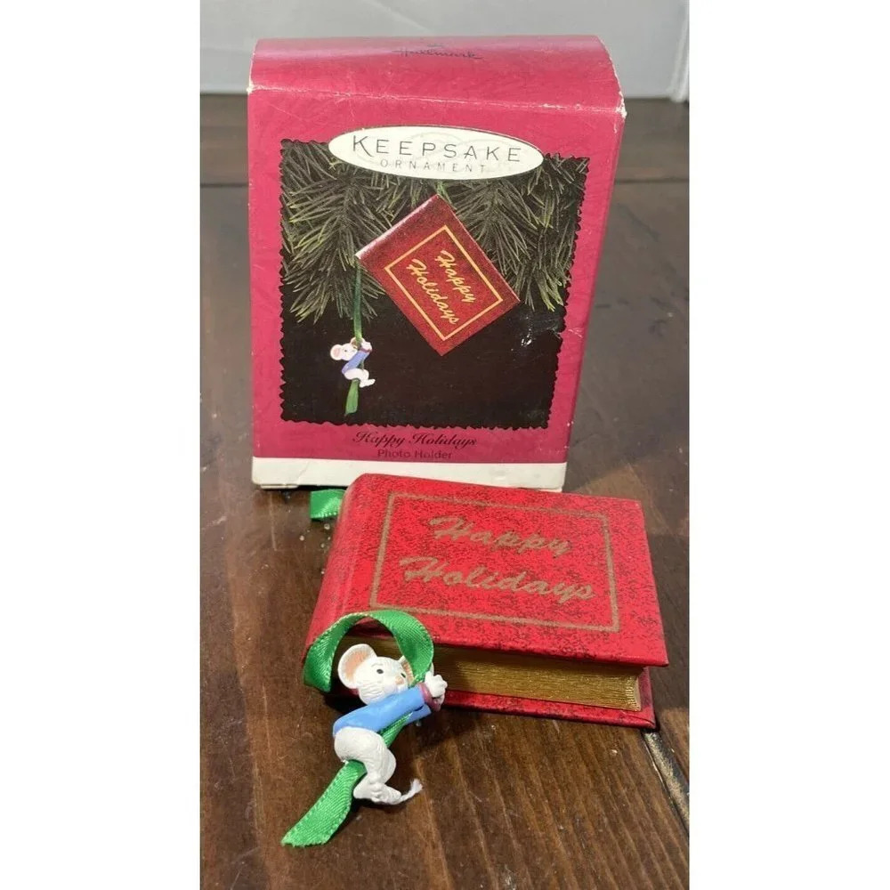 Hallmark Keepsake Christmas Ornament Happy Holidays Photo Holder Mouse 1995‎